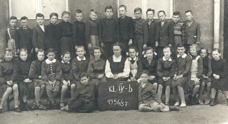 7b 1960
