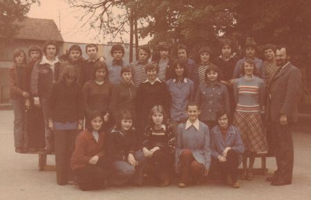 8a1977