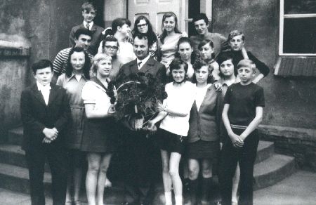 8b1972