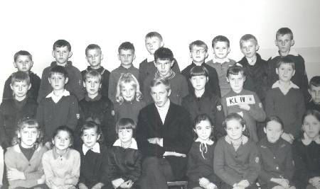 8b1975