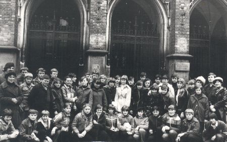 8b1981
